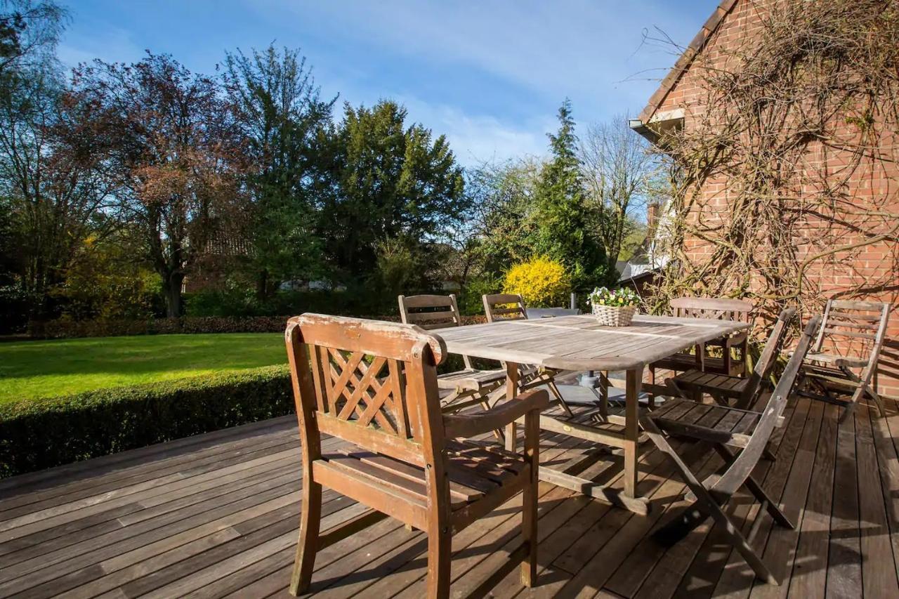 Bed and Breakfast Les Glycines Croix Exterior foto